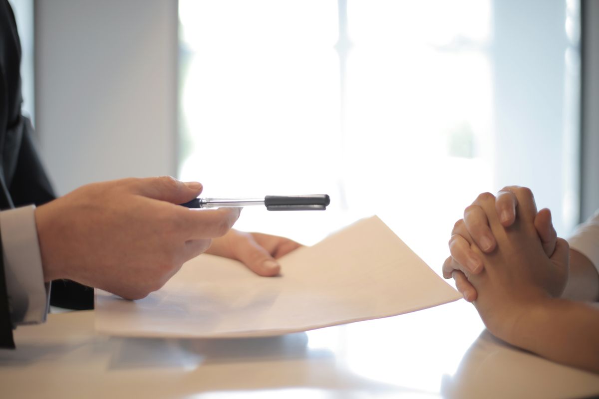 Business contract negotiation for procurement