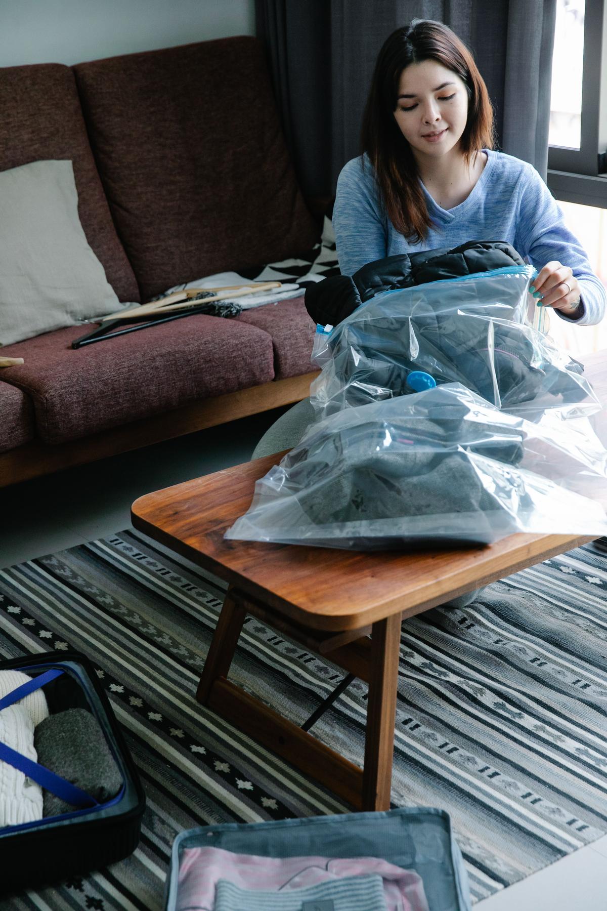 Hanging Vacuum Storage Bags — 3-Pack with Turbo Valve